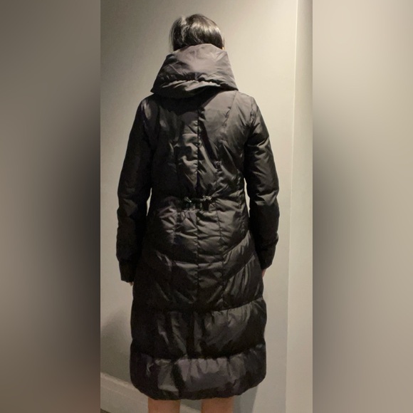Cole Haan Long Winter Coat🧥 - Picture 4 of 12
